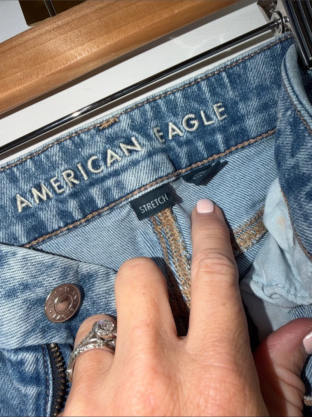 American Eagle Outfitters Jeans Denim Wide-Leg Curvy Baggy Stretch Cargo size 0
